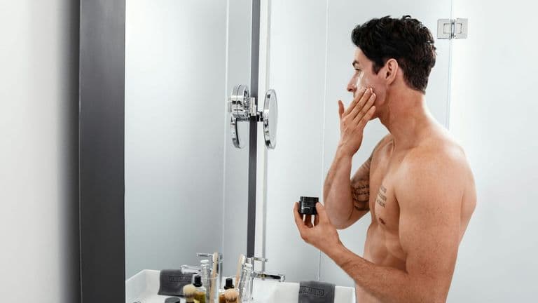 How Modern Technology Is Redefining Men’s Grooming: Top Tools You Should Be Using