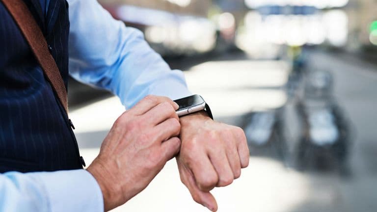 Inside Tesla’s New AI-Powered Smartwatch Designed Specifically for Men
