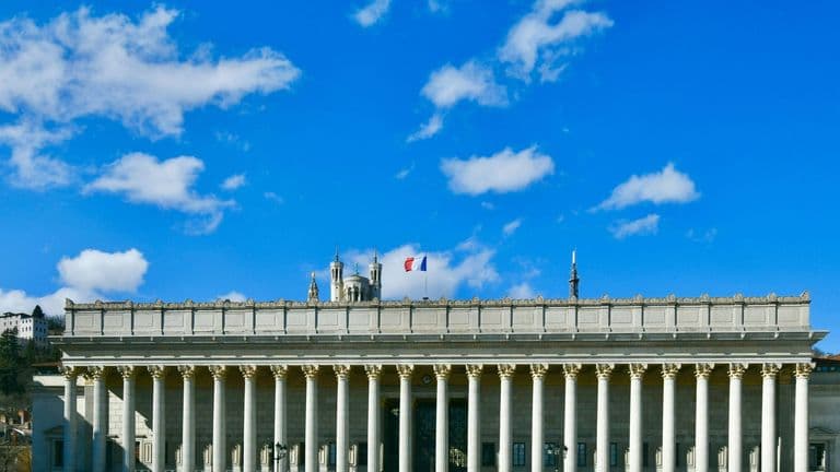 State Lawmakers Unite Against Federal AI Regulation Freeze