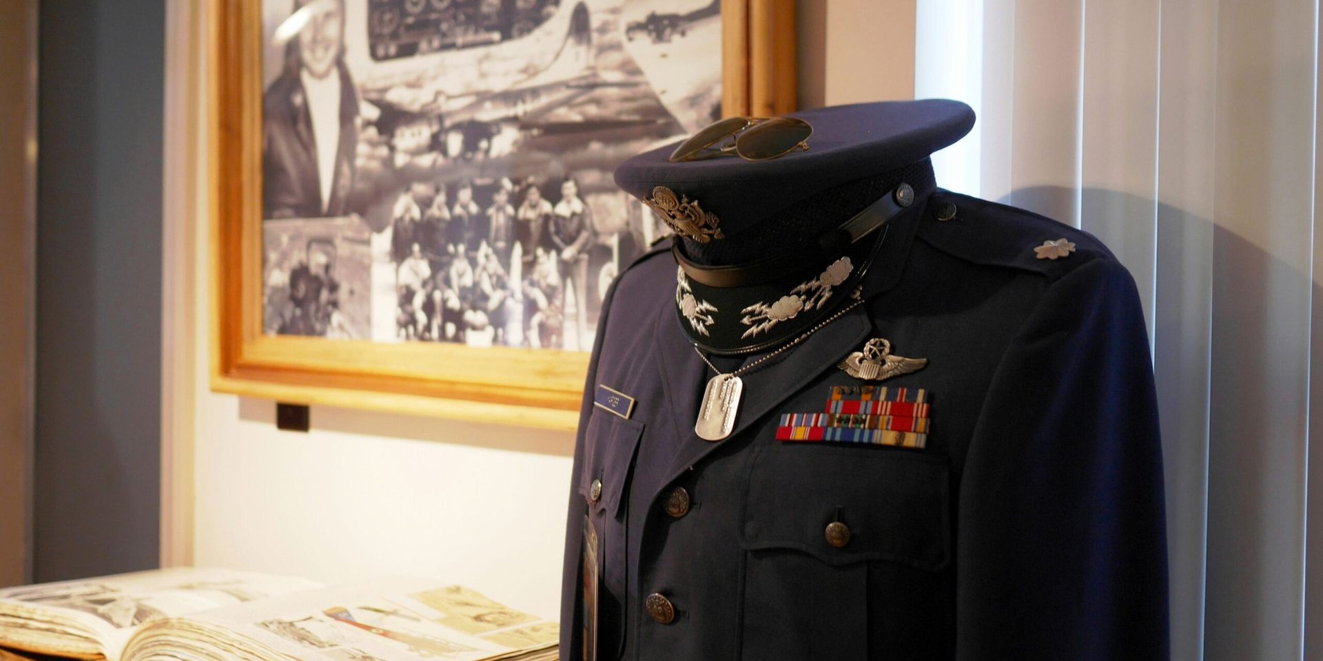 Washington Commanders Honor GM Bobby Beathard: A Tribute to a Legendary Leader