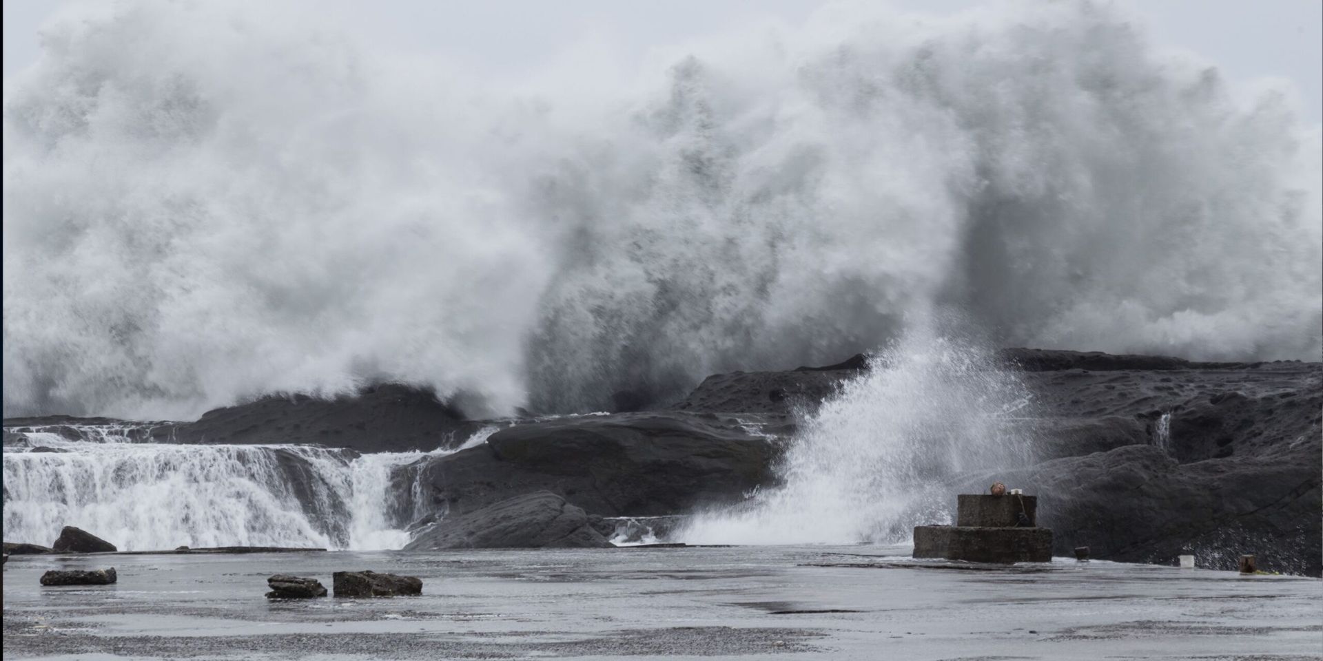 Mega Tsunami Threat Looms Over U.S. Coastal Regions