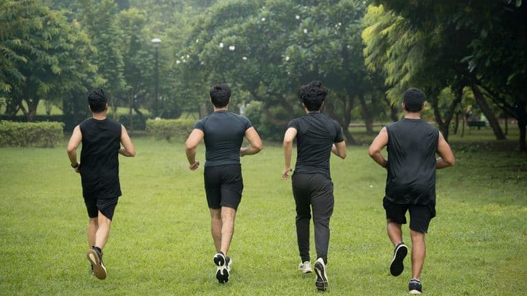 High-Intensity Interval Training (HIIT): The Top Fitness Trend for Men