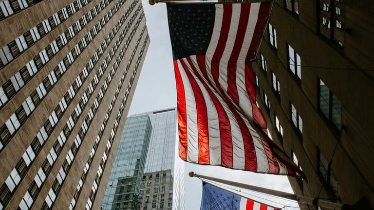 U.S. Markets Surge Amid Fed Rate Cut Hints and Easing Geopolitical Tensions