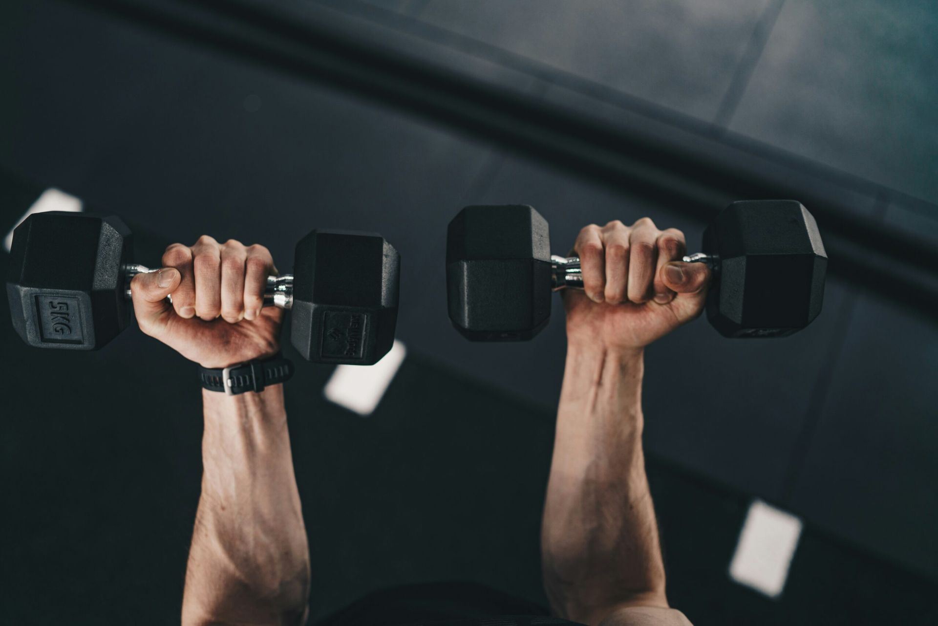 Fitness Challenges for Men: The Rise of Virtual Wellness in April 2023