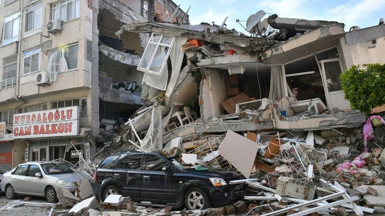 Devastating Earthquake Strikes Japan