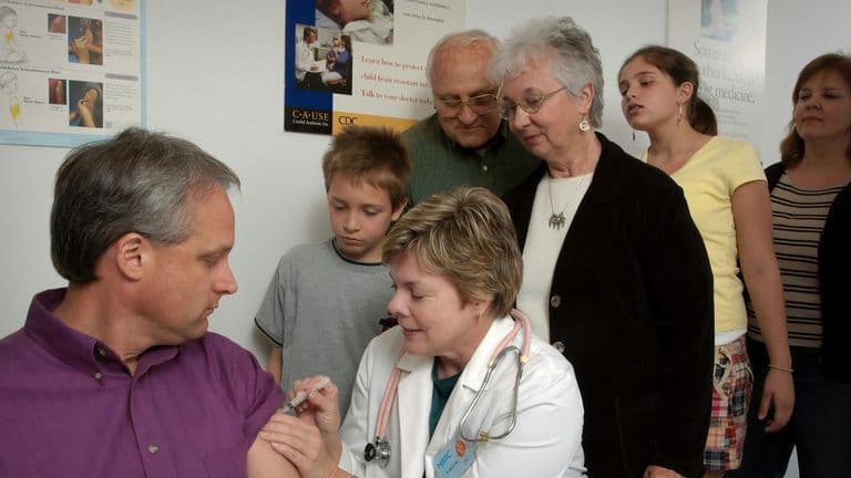 CDC Vaccine Panel Votes to Restrict Thimerosal in Flu Shots Amid Controversy