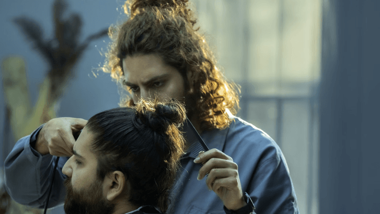 Men’s Lifestyle Trends in 2026: Style, Grooming, and Self-Improvement Take Center Stage