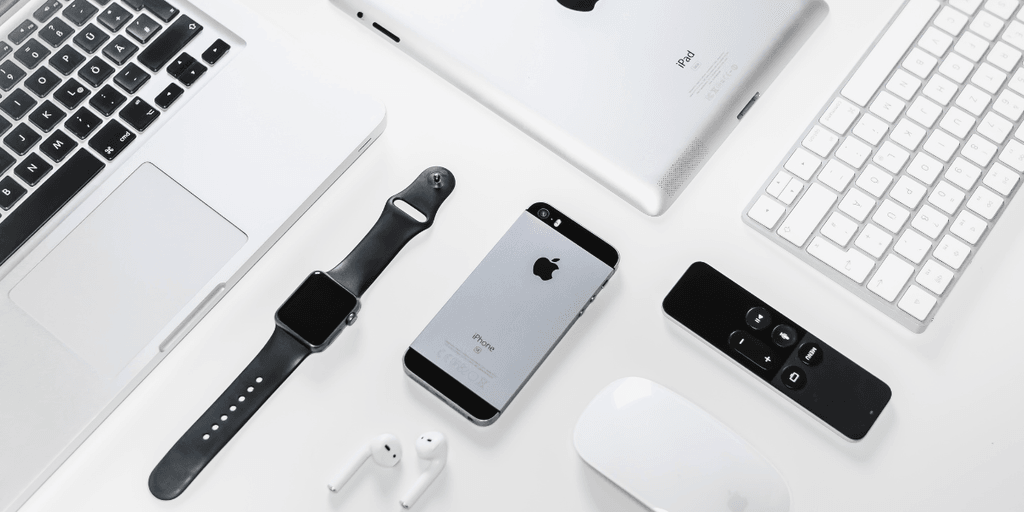 Apple Introduces the iPhone SE 3 with 5G – March 8, 2022