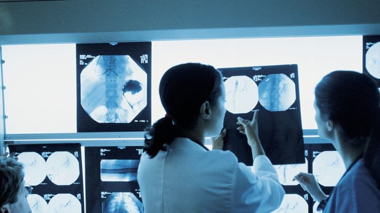 U.S. Cancer Screening Research Advances Amid Shutdown Disruptions
