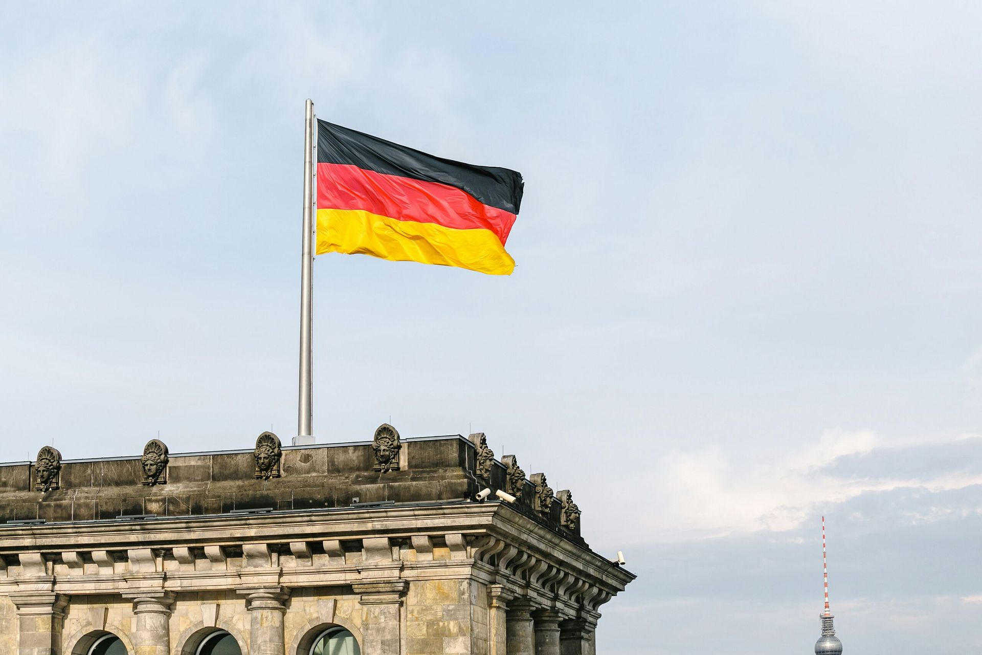 German Chancellor Olaf Scholz Loses Confidence Vote