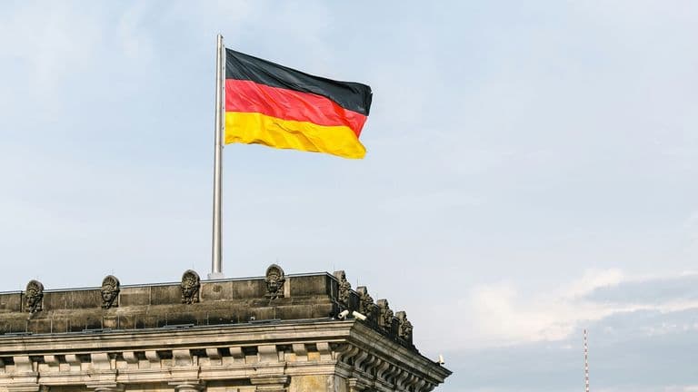 German Chancellor Olaf Scholz Loses Confidence Vote