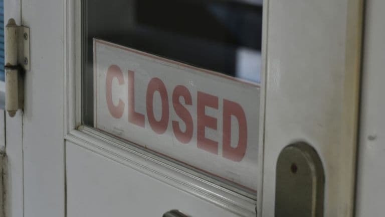 Planned Parenthood Clinics Close Amid Political and Financial Pressures
