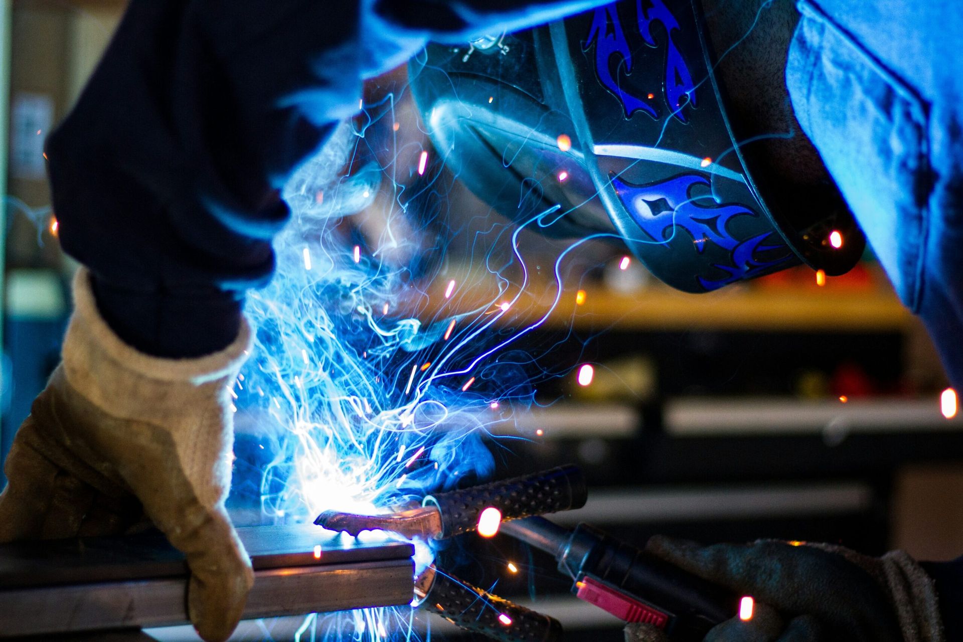 Labor Shortage Drives Wage Growth and Innovation in the U.S.