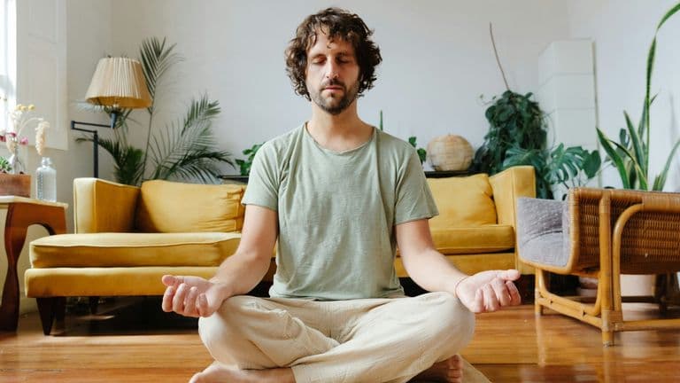 New Study Highlights Yoga, Tai Chi & Jogging as Natural Sleep Aids