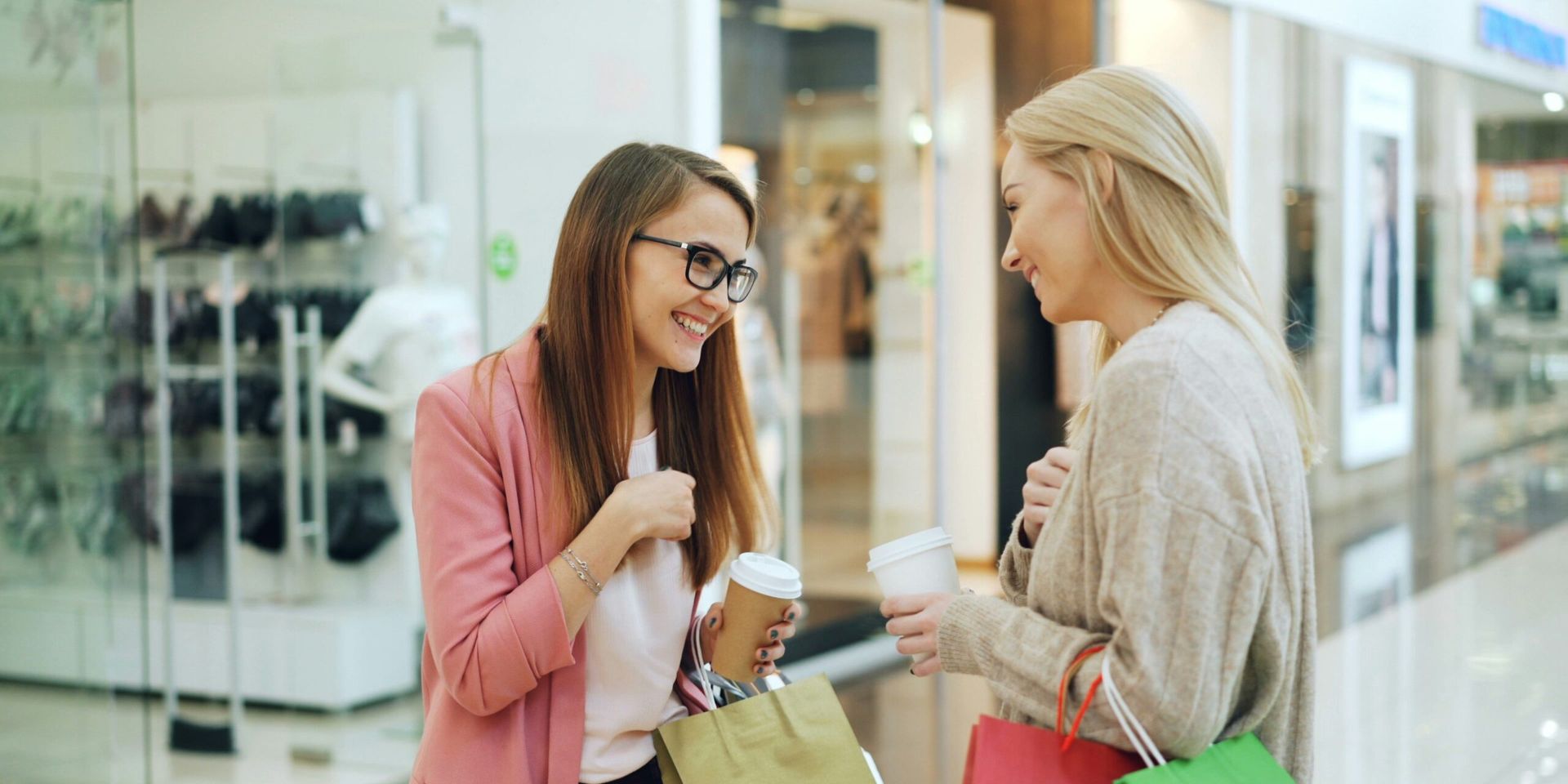 Consumers Grow Cautious as Confidence Index Drops Sharply in November