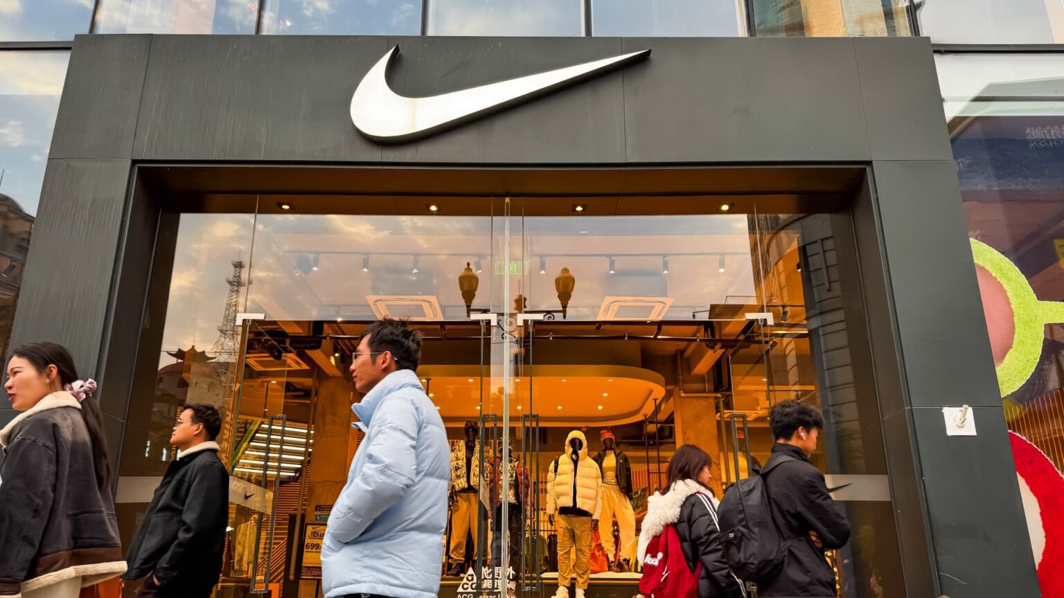 Nike reports strong growth in q3 2025 earnings