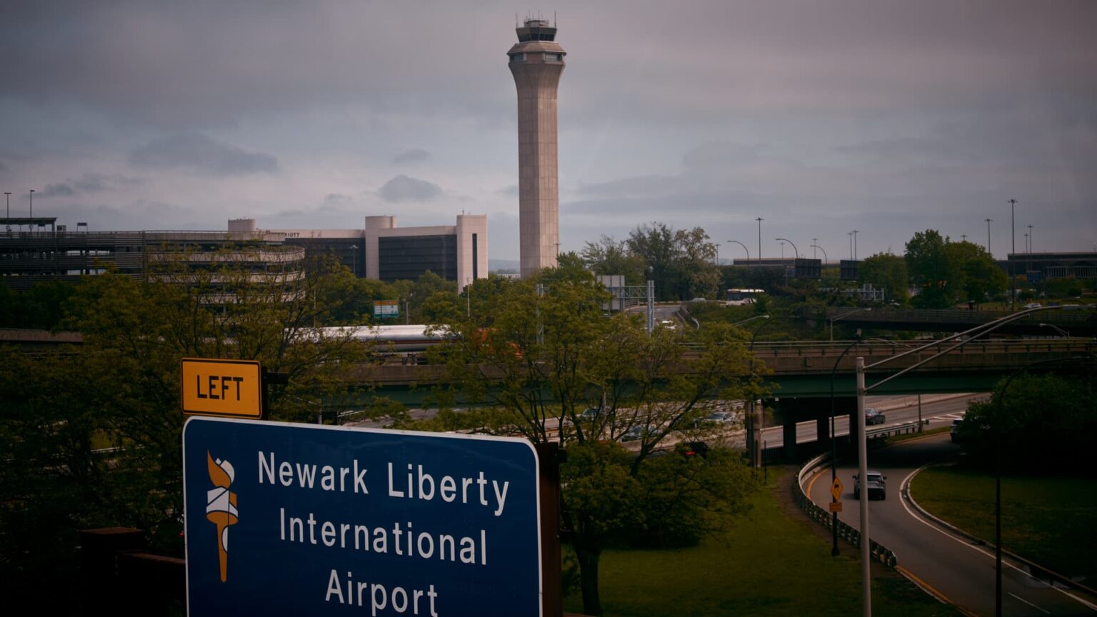 Understanding the strain on u.s. air traffic control