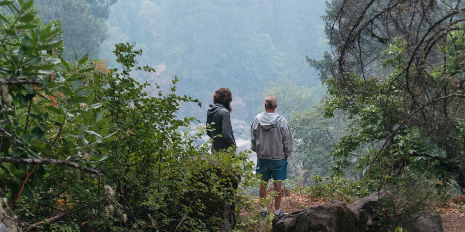 Stanford University Hosts Contemplative Nature Hike